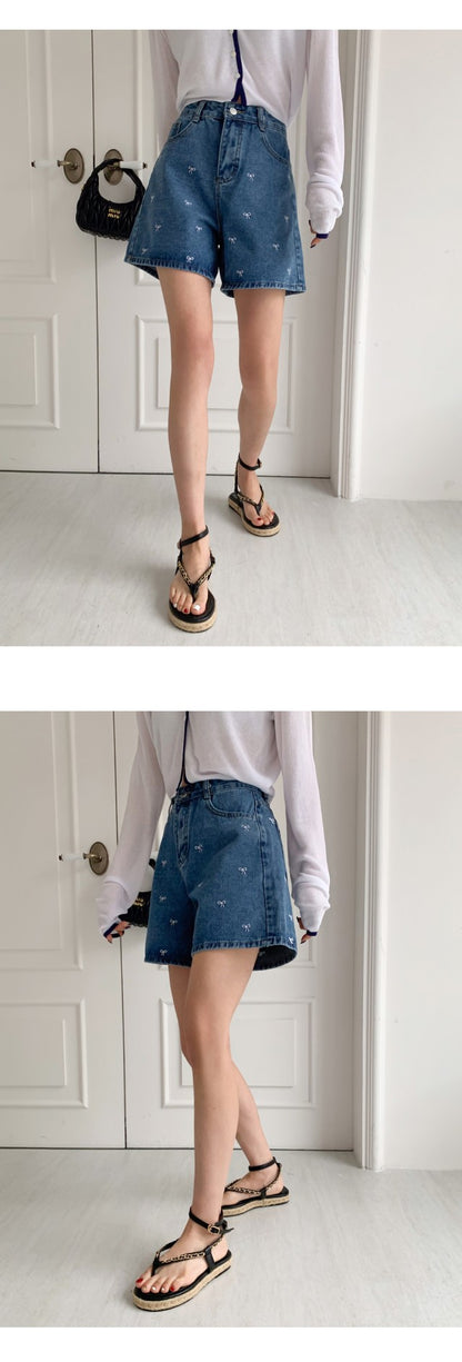 리본자수 데님반바지 (Ribbon Embroidery Denim Shorts)