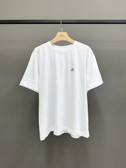 멜 자수 반팔티 (Mel Embroidered T-Shirt)